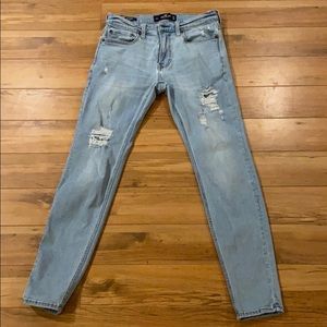 Men’s Hollister distressed jeans